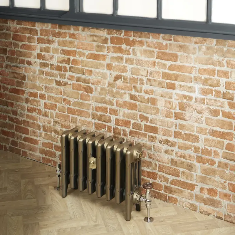 Di tendenza - Radiatore Tradizionale in Ghisa a 4 Colonne - Alto 360mm - Finitura Ottone Naturale - Mercury