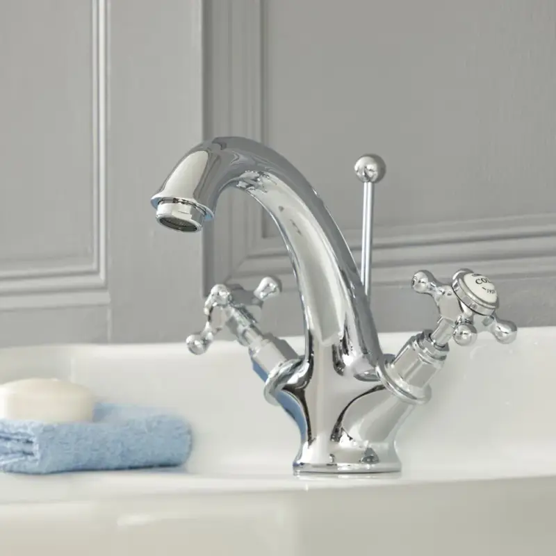 Prezzo conveniente | Hudson Reed Elizabeth - Hudson Reed Elizabeth - Rubinetto Hudson Reed Elizabeth - Miscelatore Lavabo Monoforo Tradizionale con Maniglie a Croce - Diverse Finiture