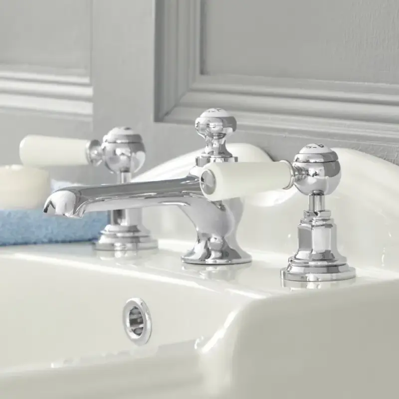 Rubinetto Miscelatore per Lavabo a 3 Fori Design Tradizionale con Maniglie a Leva Disponibile in Diversi Colori - Elizabeth | Qualità premium