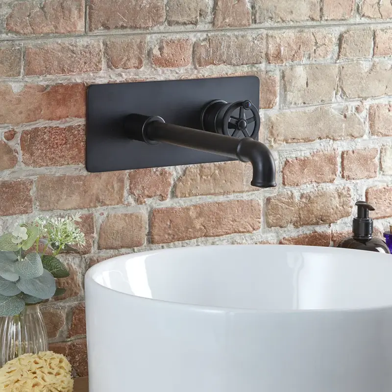 Alta qualità - Miscelatore per Lavabo a Parete in Stile Industriale - Scelta di Finiture - Zandra