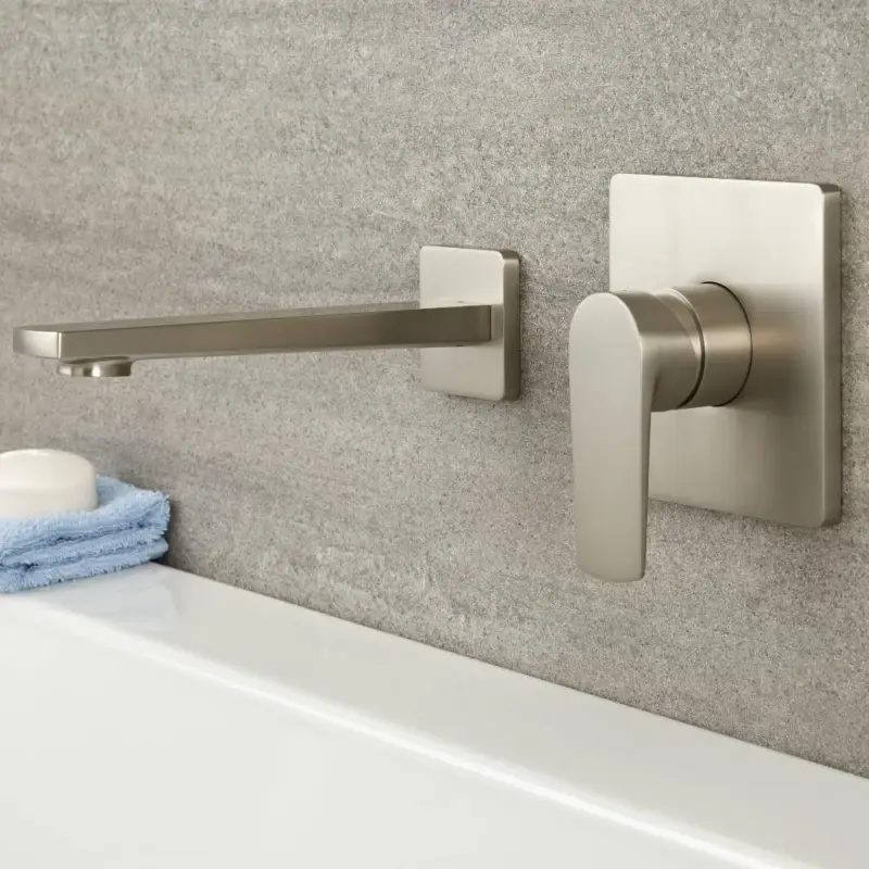 Acquista ora | Miscelatore Manuale ad 1 Via per Lavabo o Vasca in Nichel Spazzolato Completo di Erogatore - Harting