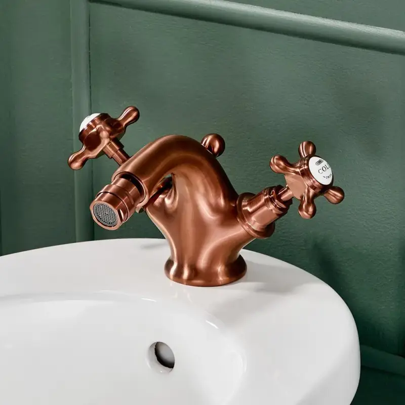 Appena arrivato | Hudson Reed Elizabeth - Rubinetto Miscelatore Bidet Monoforo Design Tradizionale con Maniglie a Croce - Rame Satinato