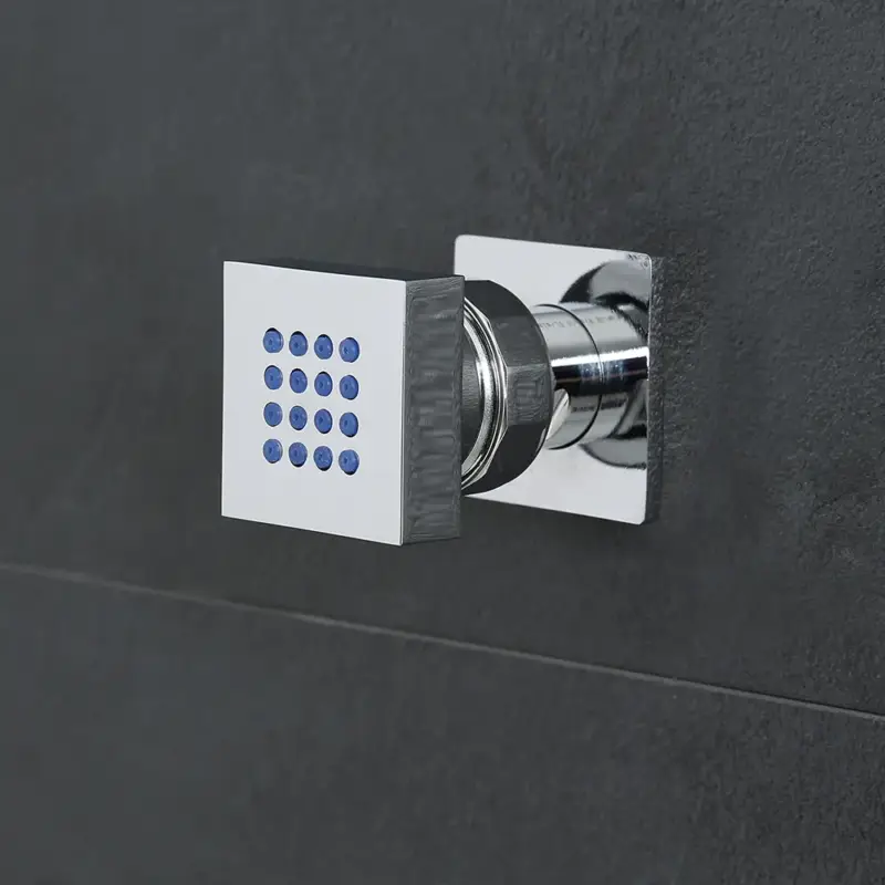 Idrogetto Quadrato con Fissaggio Frontale - Cromato - Kubix - Sconti