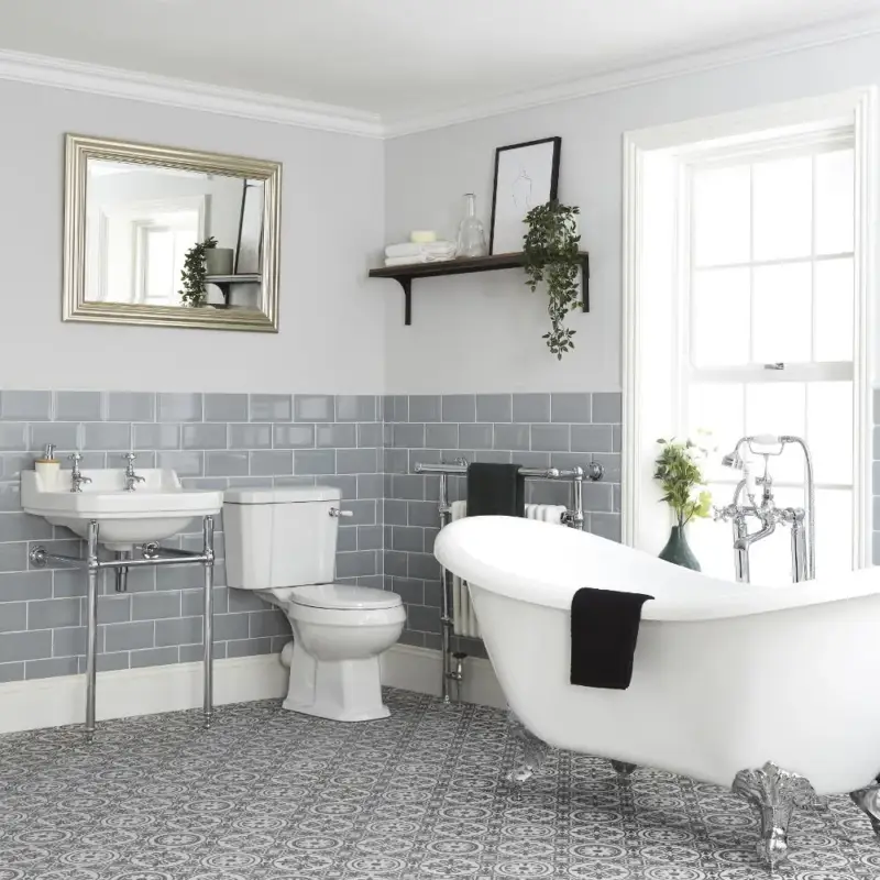 Set Bagno Tradizionale Completo di Vasca Freestanding, Sanitario WC e Lavabo con Consolle - Richmond | Spedizione immediata