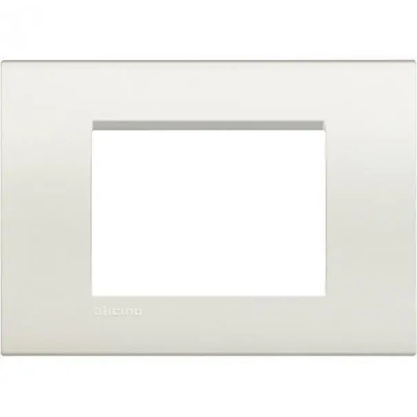 BTICINO PLACCA 3 MODULI BIANCA SERIE LIVINGLIGHT LNA4803BI - Ora disponibile
