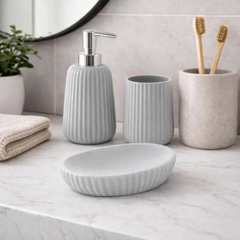 Fino a esaurimento scorte - Gedy Set 3 Accessori da Bagno Grigio in Ceramica Linea Marika